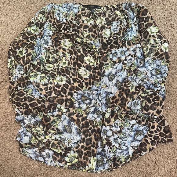 WHBM Floral Leopard Print blouse - Picture 3 of 5